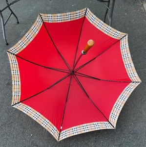 LARGE Woven Basket with Designer Umbrellas including Burberry
