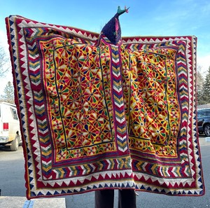 Beautiful Vintage Hooded Quilt BlanketRobe