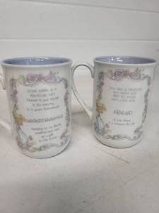 Precious Moments -- Collection -- 9 Items