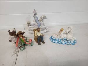 Miscellaneous Lot of Knick Knack & Teddy Bear Cookie Cutter