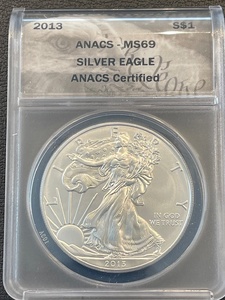 lot 17 image: 2013 Silve Eagle ANACS MS69