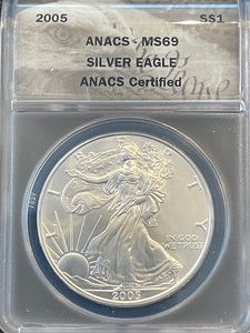lot 27 image: 2005 Silver Eagle ANACS MS69