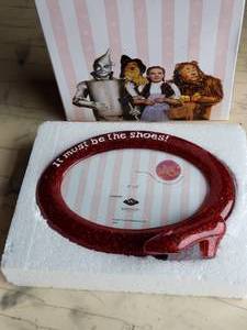 lot 37 image: Ruby Shoes Picture Frame