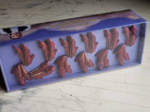 lot 38 image: Ruby Slippers Shower Curtain Hooks