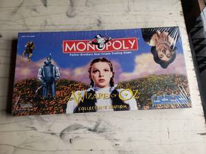 lot 55 image: Wizard of Oz Monopoly Game - Unopened