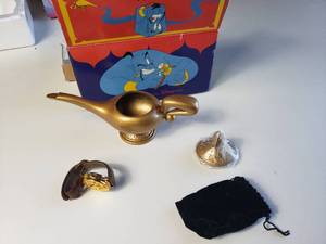 lot 145 image: Alladin Lamp