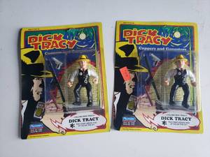 lot 228 image: Dick Tracy Figures