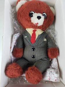 lot 236 image: Commonwealth Talking Executive Teddy Bear Pull String Plush