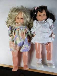 lot 250 image: Max Zapf Dolls