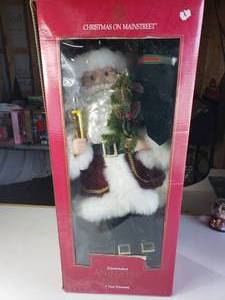 lot 266 image: Tall Animated Santa Clause
