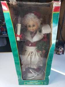lot 267 image: Animated Mrs. Clause