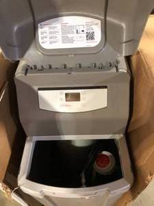 Rheem Preferred Plus 42,000 Grain Water Softener Slight Damage Customer Returns See Pictures