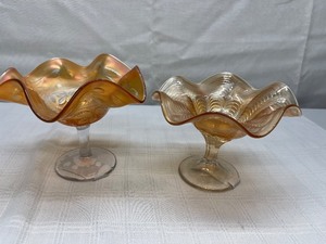 2 Ribbon Glass Accent Bowls