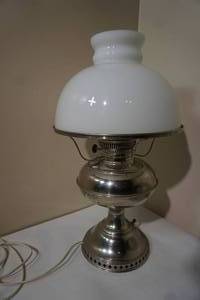 lot 52 image: Vintage Electric Hurricane Lamp Light Metal Silver Milk Glass