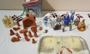 lot 69 image: Collectible Holiday DeCorNativity Sets