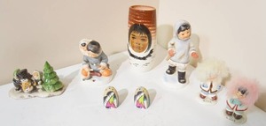 lot 77 image: Collection of Souvenirs Including Signed Sascha B Brastoff Vase Alaskan Eskimo, Vintage Porcelain Fur Eskimo Salt Pepper Shakers Alaska...