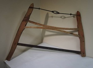 lot 26 image: Hack Saw