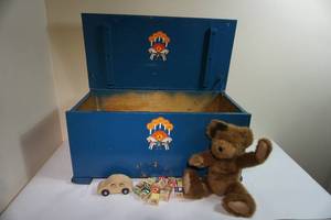 lot 31 image: Vintage Hand-Made Toy Box Swedish Decal, Boyds Bear Etc.