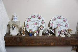 lot 132 image: Celebration Collectible Porcelain Wedding Willow-Tree Angel Happy Birthday Porcelain Plate