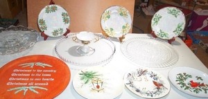 lot 184 image: Collectible Decorative Holiday Plate Decor Porcelain Crystal Clear Glass Hand-Painted Etc.