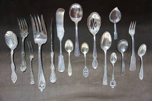 lot 216 image: Assorted Sterling Silver Serving Utensils