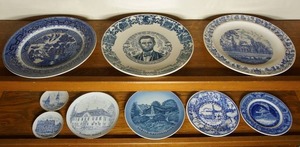 lot 245 image: Vintage Blue Willow Plate Woods Ware 9-Inch England, Vintage 1958 Abraham Lincoln Sesquintennial Plate, Copenhagen Etc.