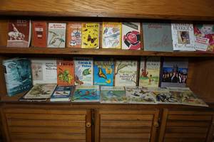 lot 326 image: Book CollectionBirds, plants, insects Etc.
