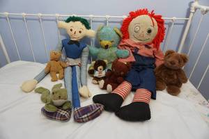 lot 343 image: Childrens Stuffed Toys...Raggedy Andy Teddy Bear Elf Frog Etc.