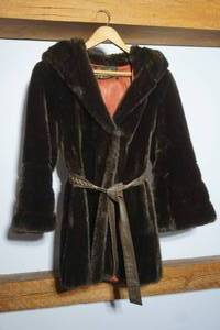 lot 355 image: Ladies Clothing Vintage Belted Coat By Tissavel Faux() Fur Imported from France for Country Pacer for St. Cloud Fandels