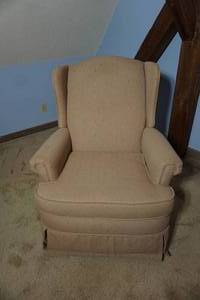 lot 365 image: Furniture Living Room Bedroom Office Recliner Lounger By BarcaLounger Because you are comfortable with the best
