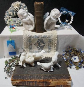 lot 398 image: Collectible Home DeCor Porcelain Birds, Textiles, Books Etc