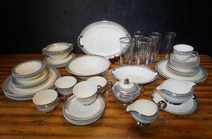 lot 401 image: Collectible Dinnerware...TAYLOR SMITH TAYLOR TST (TS&T) ART DECO TRIPLE PLATINUM BAND SET wAccessories CIRCA 1930S...