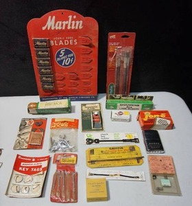 lot 413 image: Collectible Ephemera Advertising...