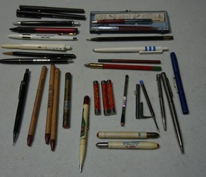 lot 417 image: Collectible Vintage Advertising Pens, Pencils Etc.