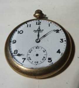 lot 426 image: Vintage Collectible Gold 7 Jewel Pocket Watch Open Face Robert H. Ingersoll & Bro. RELIANCE ILLINOIS ELGIN USA