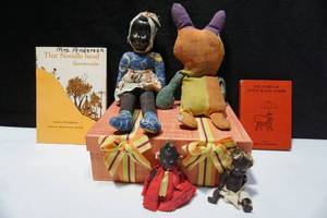 lot 434 image: Collectible Vintage Americana Toys and Books