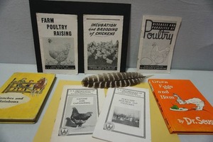 lot 487 image: Ephemera Vintage 1940s US Department of Agriculture Bulletin Books Farm Poultry Raising and more