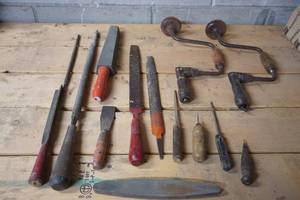 lot 519 image: Garage Shop ManCave