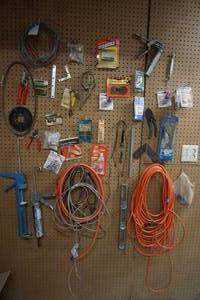 lot 537 image: Garage ManCave Wood Shop Vintage Tools...