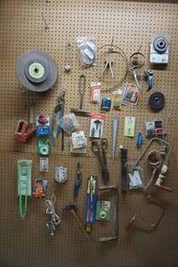 lot 538 image: Garage ManCave Wood Shop Vintage Tools...