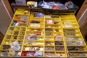 lot 545 image: Garage Shop Mancave...