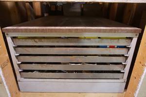lot 550 image: Garage Shop ManCave...