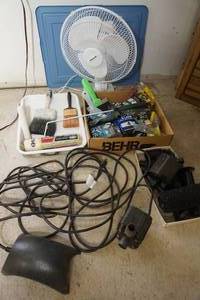 lot 581 image: Household Miscellaneous and Fish Tank Pump etc.
