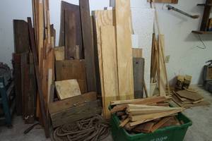 lot 585 image: A Whole Lot of Wood