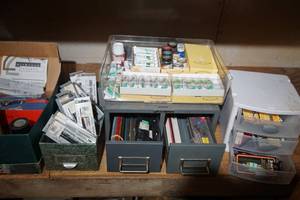 lot 648 image: Model Art and Crafts Paint Supplies etc.