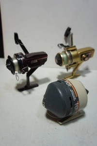 lot 613 image: Vintage Sporting Fishing Zebco Etc.