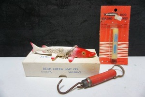 lot 615 image: Vintage Sporting Fishing Spearing Decoy