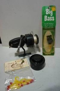 lot 619 image: Vintage Sporting Fishing...
