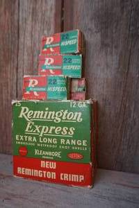 lot 632 image: Vintage Sporting Hunting Ammo