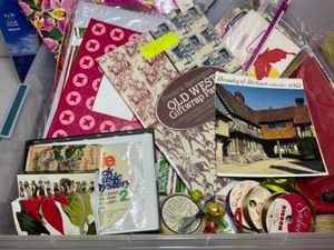 lot 718 image: Holiday Wrap, Packaging, Gift Bags etc.